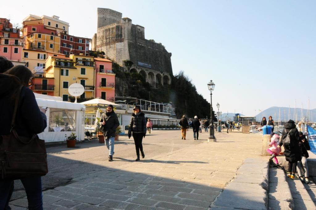 Apartament La Finestra Del Pesco Lerici Zewnętrze zdjęcie